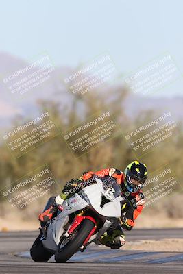 media/Jan-10-2026-Race Pace (Sat) [[3e4fee349c]]/2-Verified/Session 4 Turn 2/